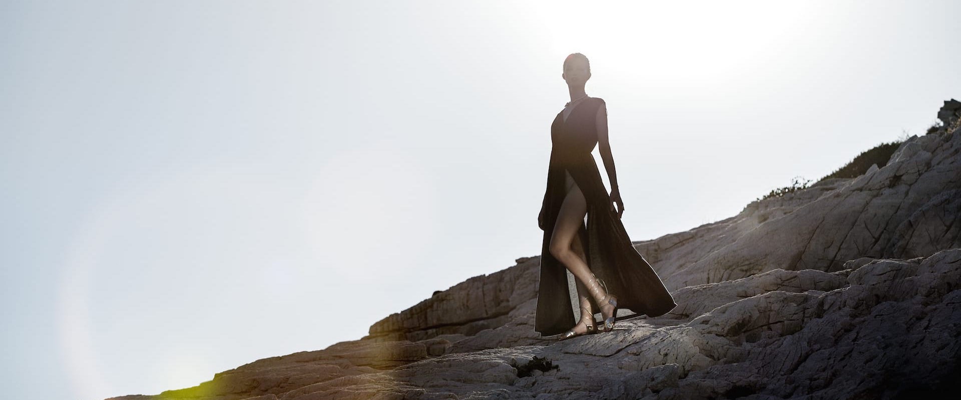 Di Gaϊa aspires to awaken the divine earthly power inside every woman.